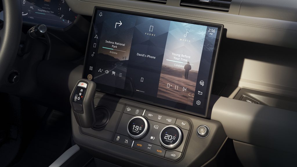 Oppgradert Defender: den ustoppelige 4x4 er nå enda mer unik og brukervennlig 19 DEF 26MY CORE INTERIOR 25052025 02 1