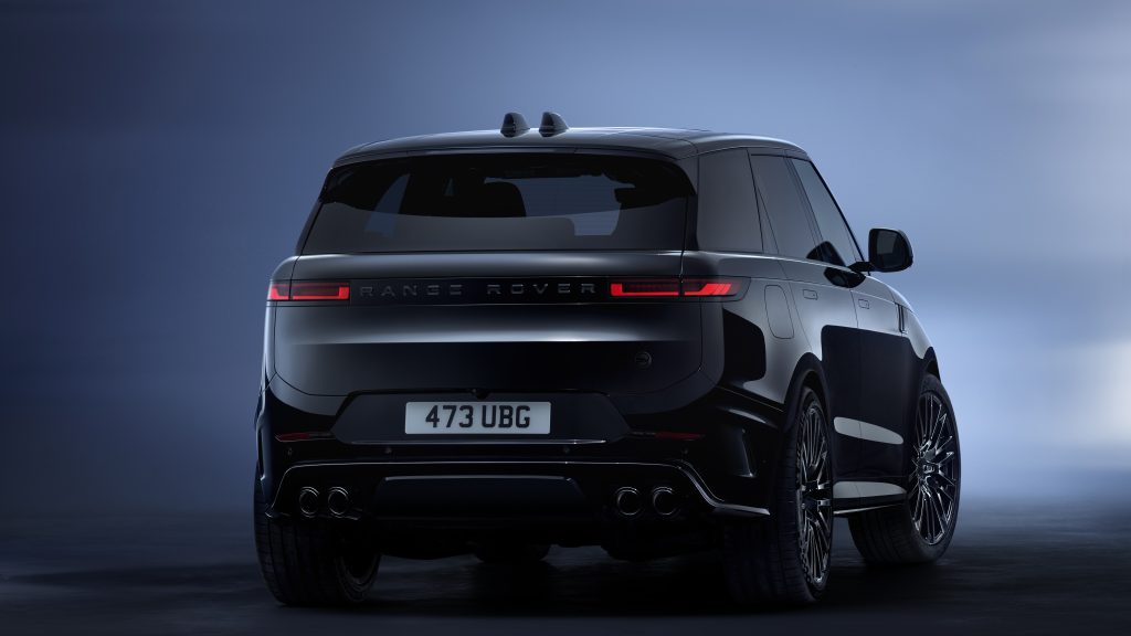 Helsvart: Nye Range Rover Sport SV Black Edition får monokrom behandling for ultimat sportslig luksus 20 RRS SV Black Ext 06