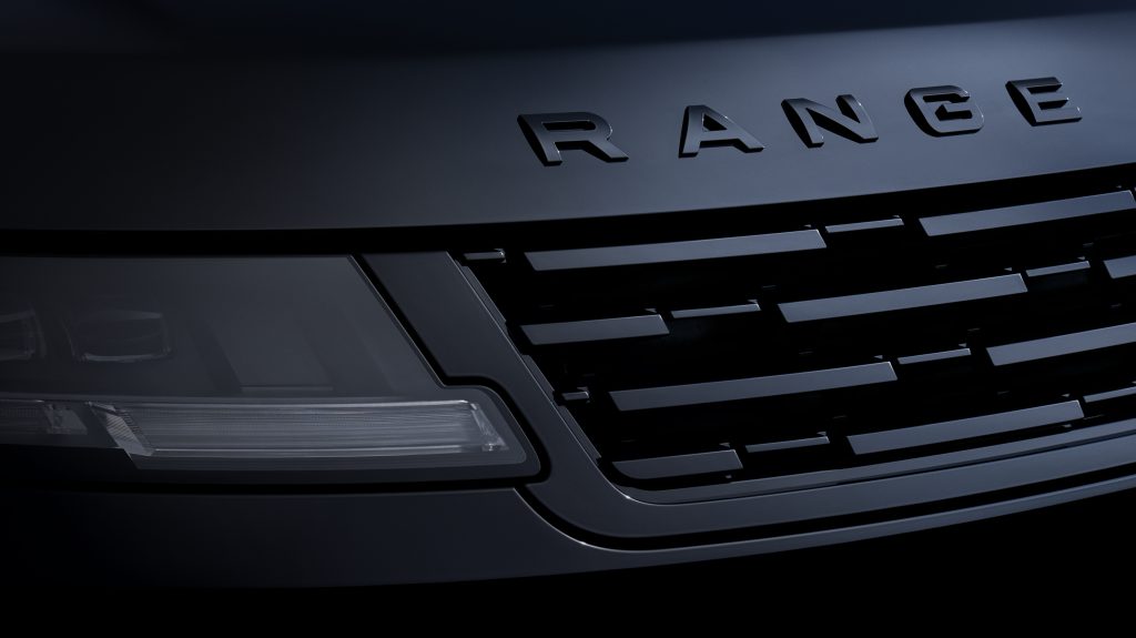Helsvart: Nye Range Rover Sport SV Black Edition får monokrom behandling for ultimat sportslig luksus 18 RRS SV Black Grille 01